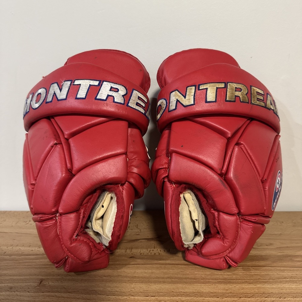 Vtg MONTREAL Ice Hockey Gloves Sr Model Grip 8844 Red White Blue Leather Pro 14"
